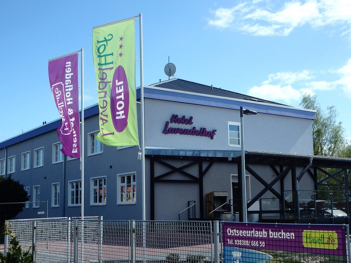 Garni Hotel Lavendelhof Nauen Exteriör bild